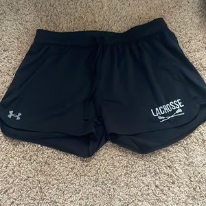 Black Under Armor shorts